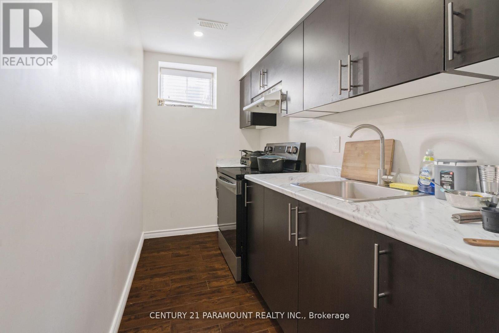 39 Fenchurch Drive, Brampton, Ontario  L7A 4G1 - Photo 41 - W12476405