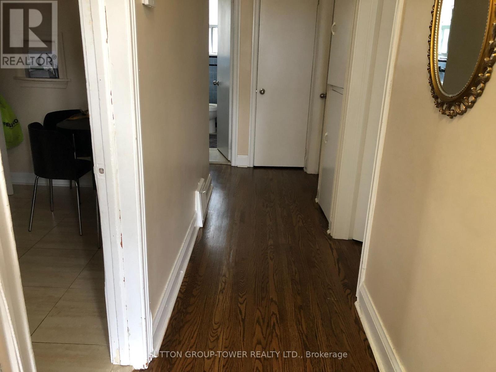 114 Lonborough Avenue, Toronto, Ontario  M6M 1Y1 - Photo 4 - W12476432