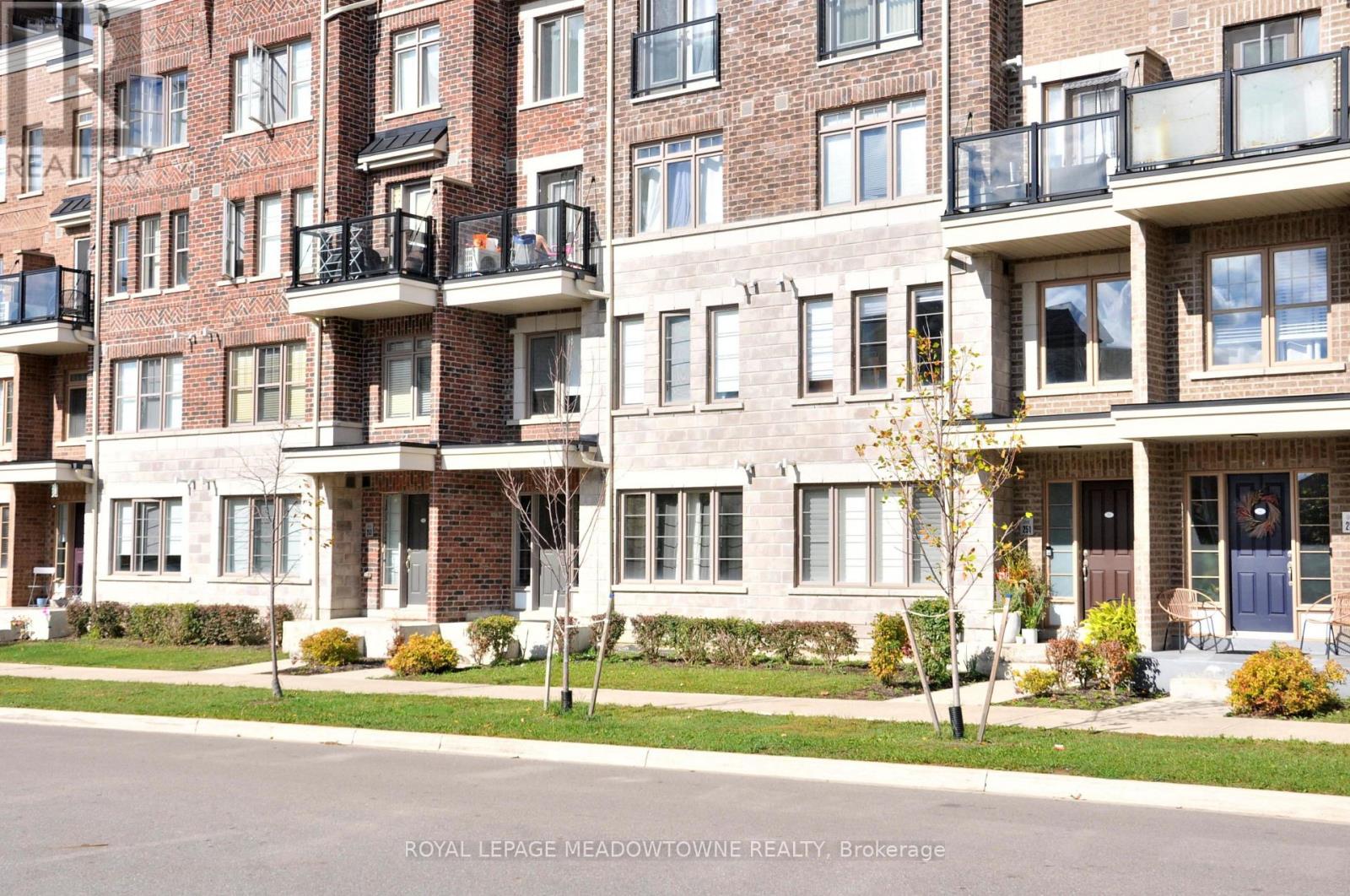 251 - 60 Parrotta Drive, Toronto, Ontario  M9M 0E5 - Photo 16 - W12476437