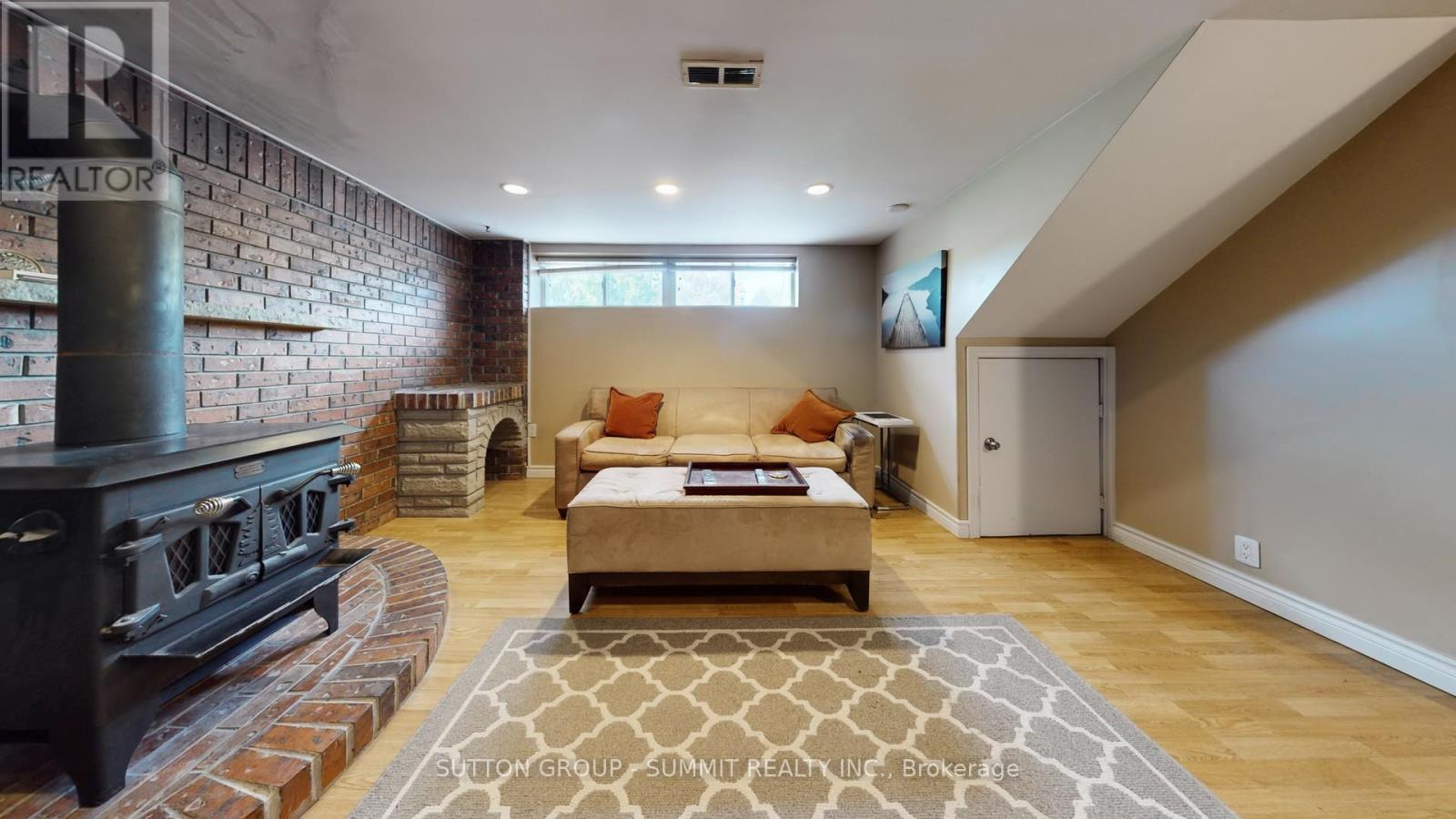 29 Fallowfield Road, Toronto, Ontario  M9W 2W3 - Photo 18 - W12476442