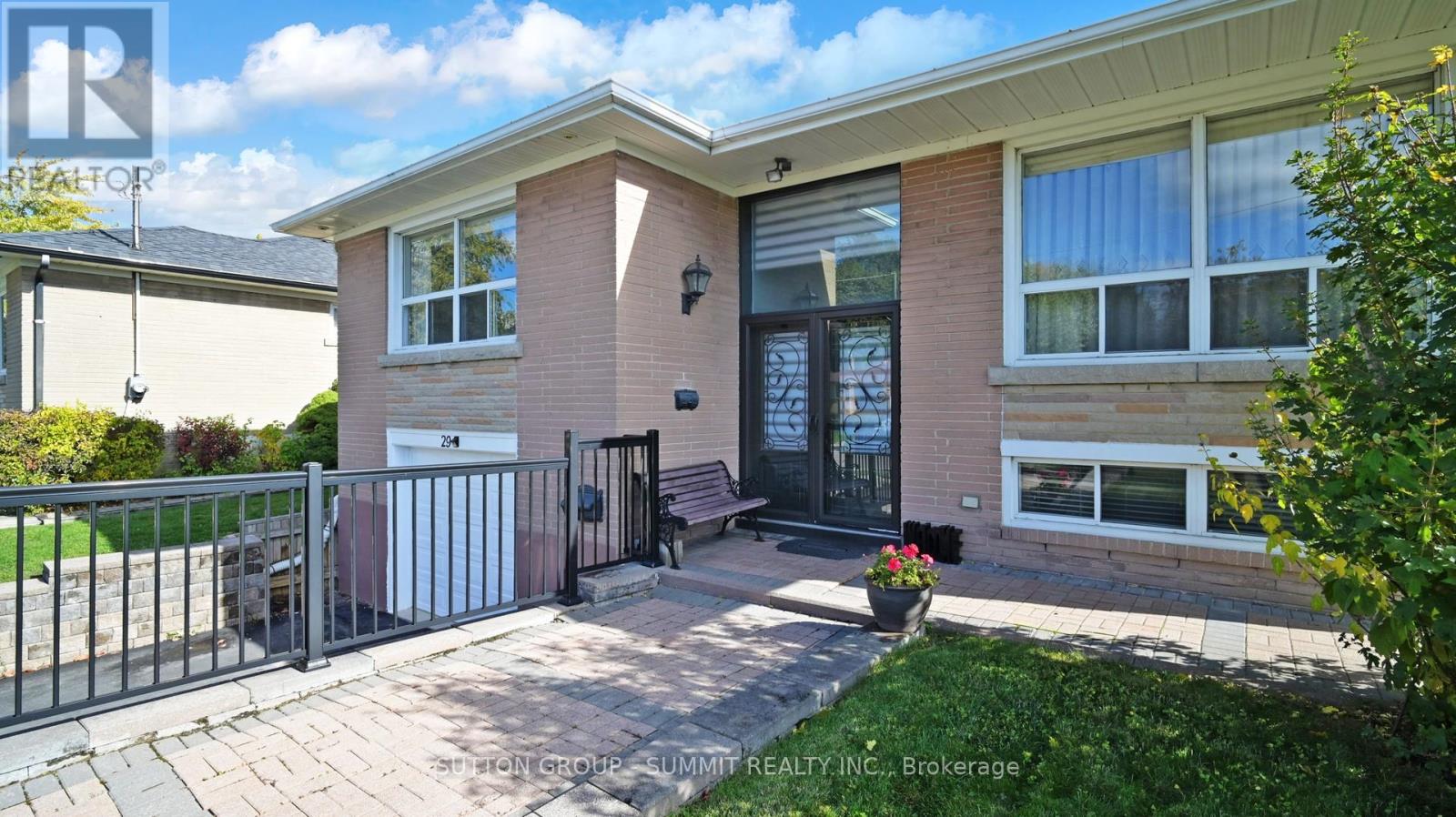29 Fallowfield Road, Toronto, Ontario  M9W 2W3 - Photo 2 - W12476442