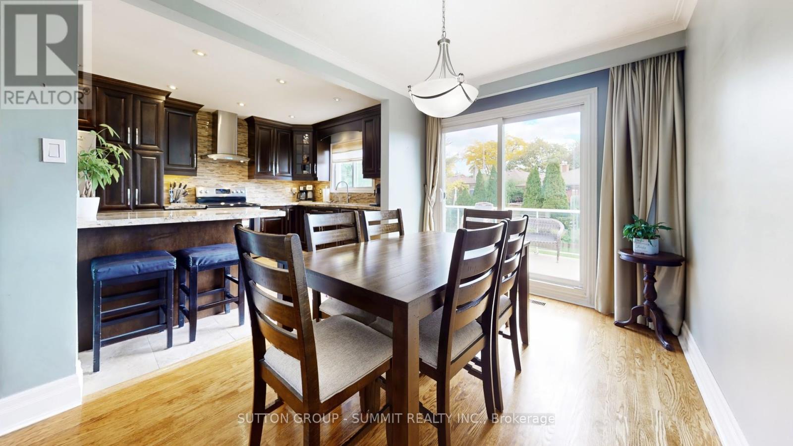 29 Fallowfield Road, Toronto, Ontario  M9W 2W3 - Photo 6 - W12476442