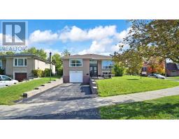 29 FALLOWFIELD ROAD, Toronto, Ontario