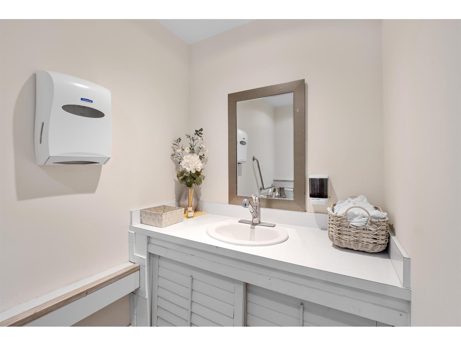 5 1475 Johnson Road, White Rock, British Columbia  V4B 0A2 - Photo 17 - C8073244