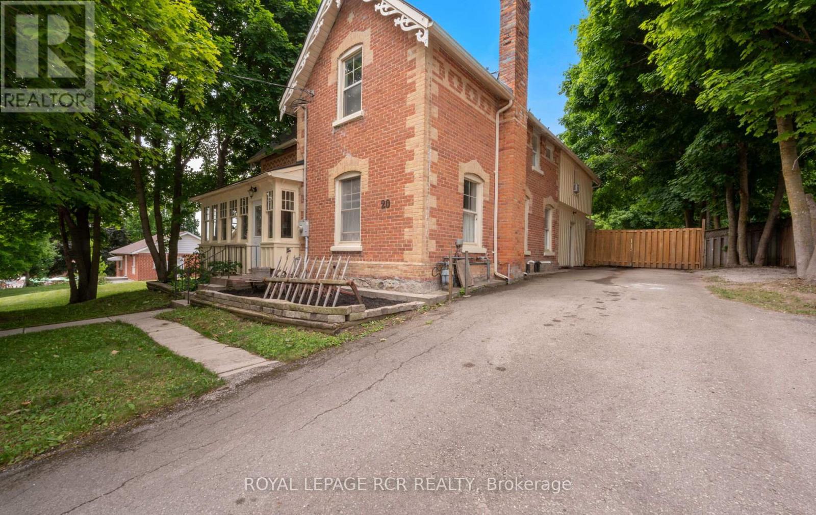 20 Main Street N, East Luther Grand Valley (Grand Valley), Ontario  L9W 5S7 - Photo 46 - X12249334