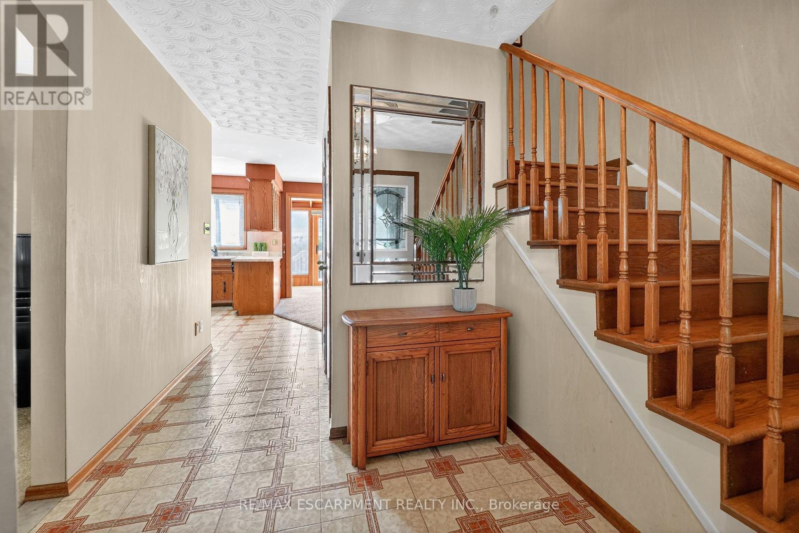 57 Neil Avenue, Hamilton, Ontario  L8G 2N1 - Photo 16 - X12476381