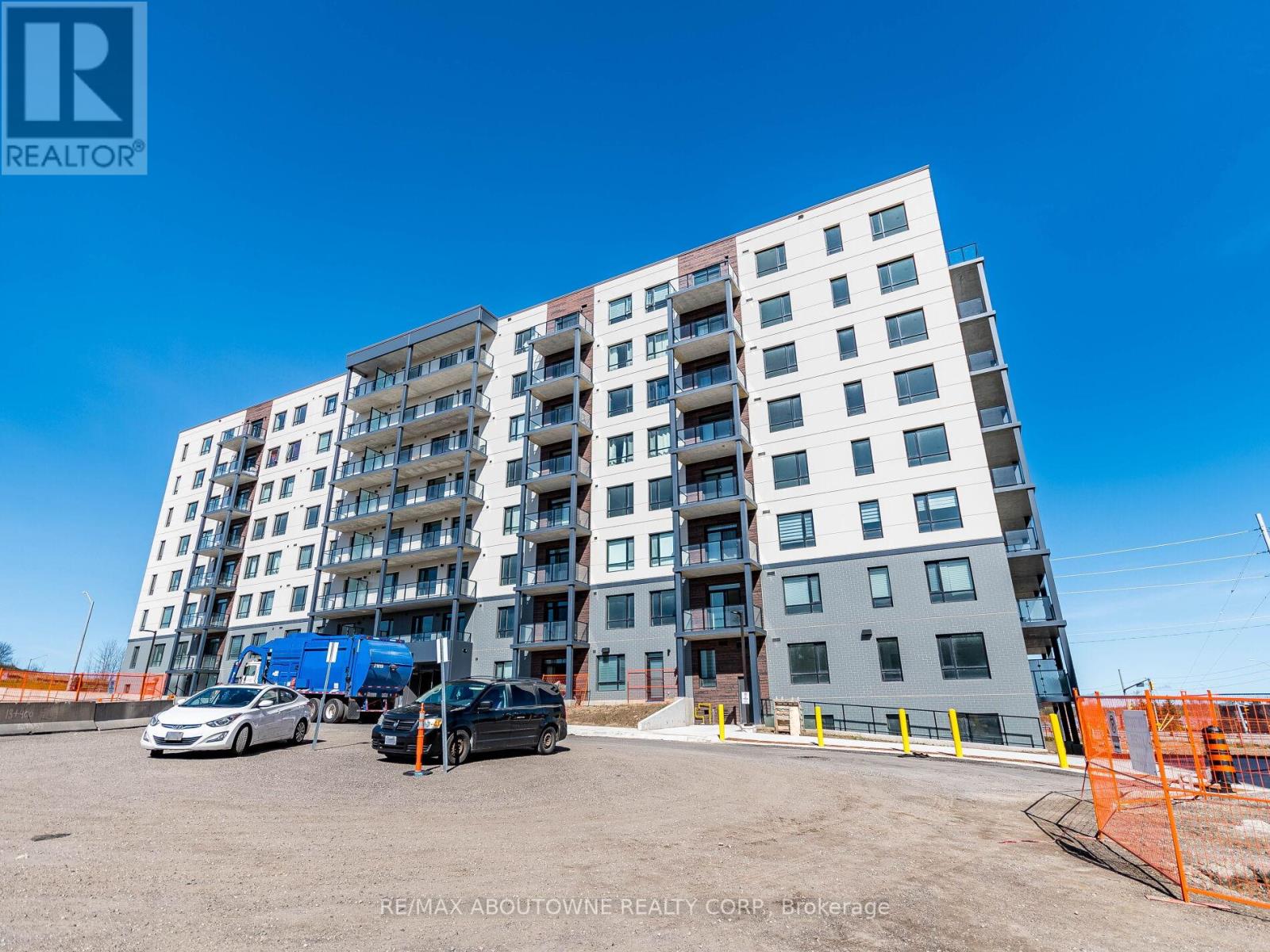 401 - 1098 PAISLEY ROAD, Guelph, Ontario