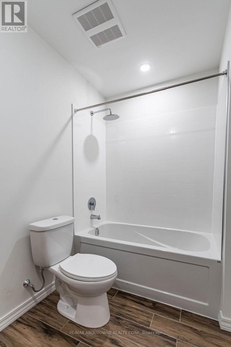 401 - 1098 Paisley Road, Guelph, Ontario  N1K 0E3 - Photo 28 - X12476393