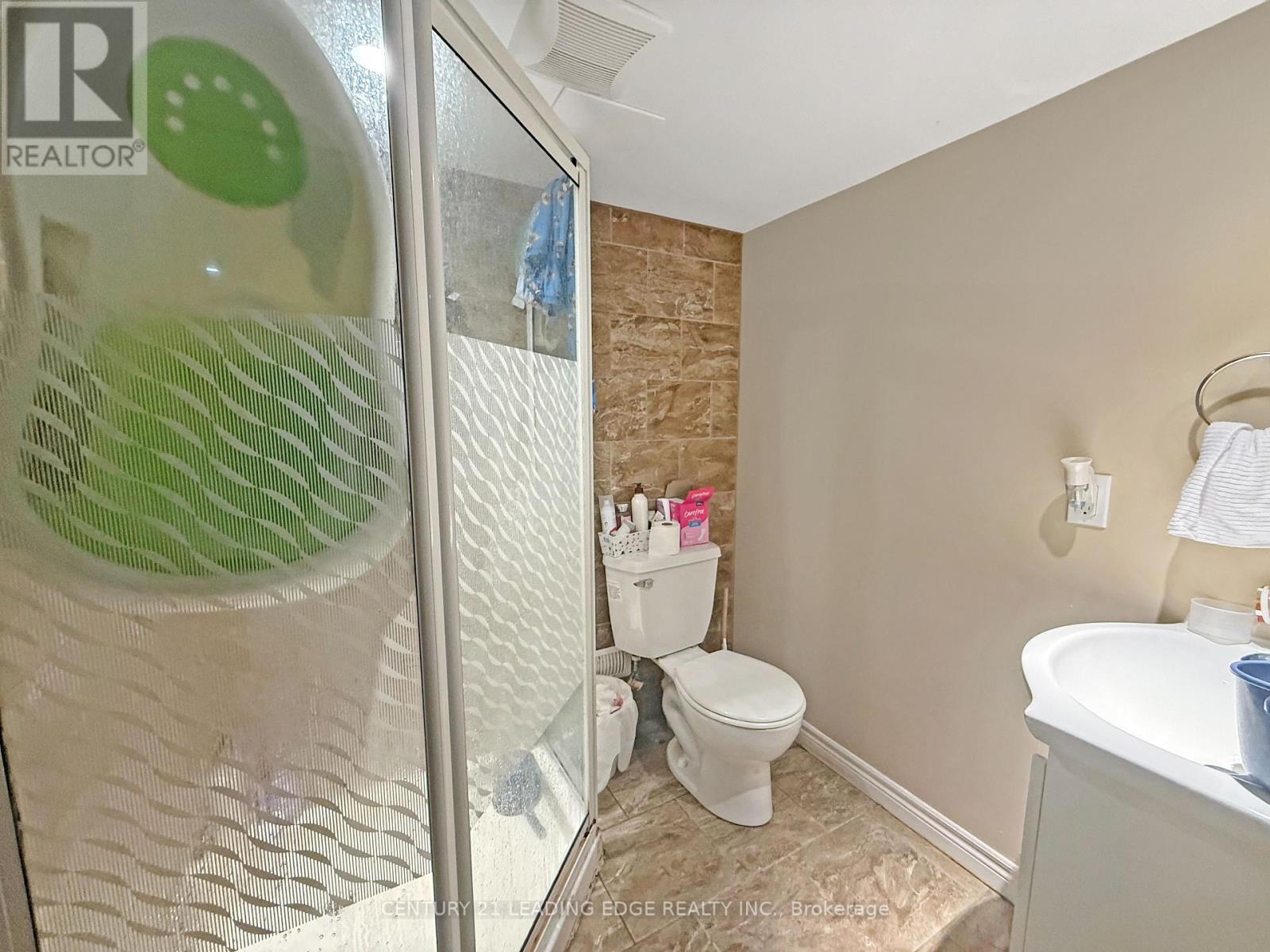 1891 Parkhurst Avenue, London East, Ontario  N5V 2C4 - Photo 12 - X12476397