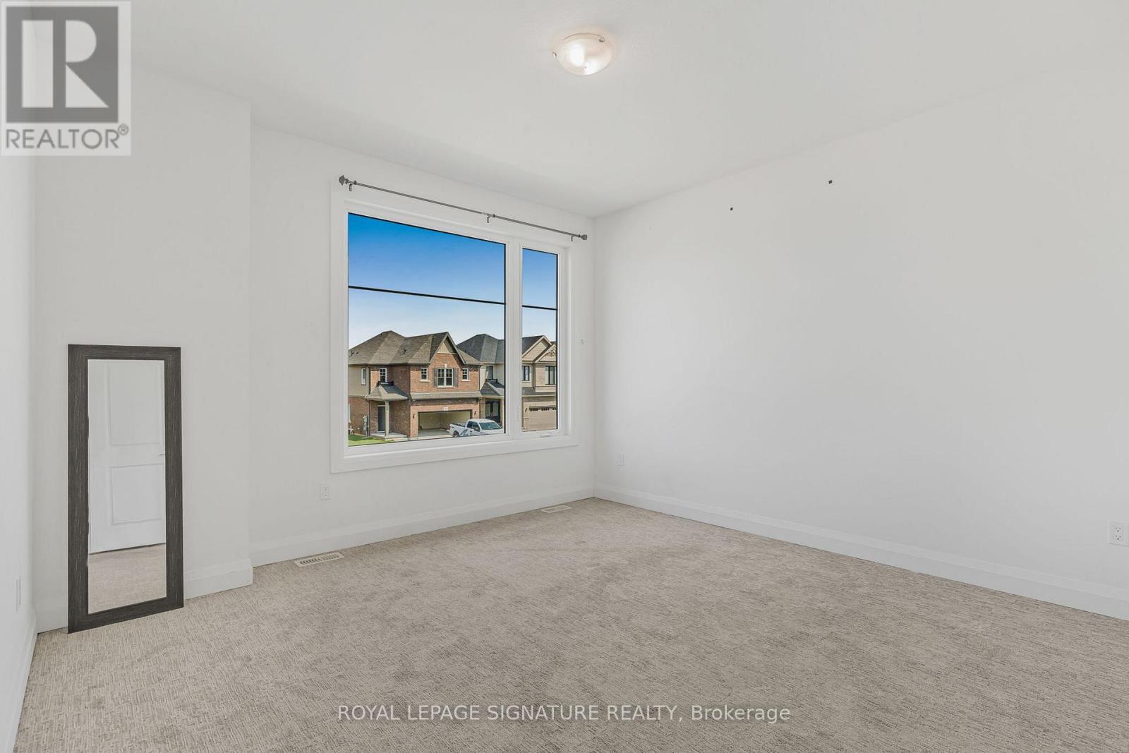 7249 Parkside Road, Niagara Falls, Ontario  L2H 3V4 - Photo 25 - X12476417