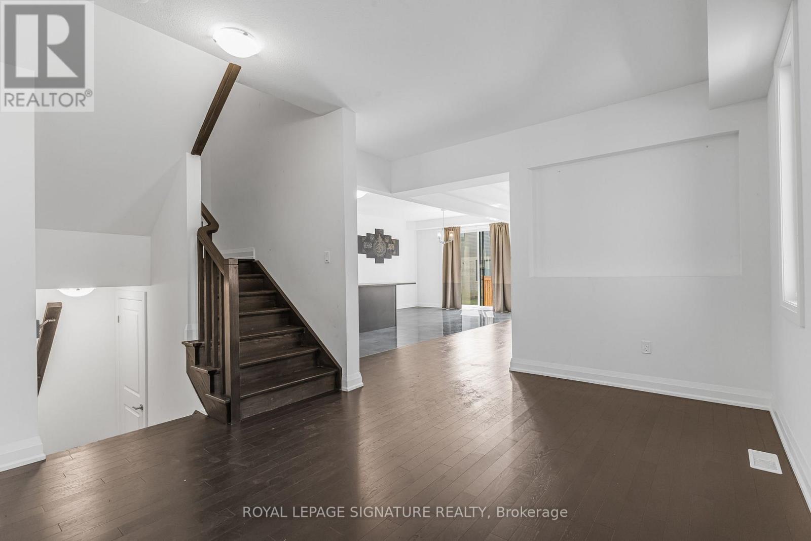 7249 Parkside Road, Niagara Falls, Ontario  L2H 3V4 - Photo 9 - X12476417