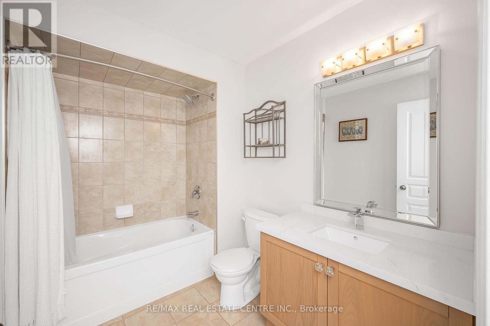 733 Stone Church Road E, Hamilton, Ontario  L8W 1A9 - Photo 28 - X12476426
