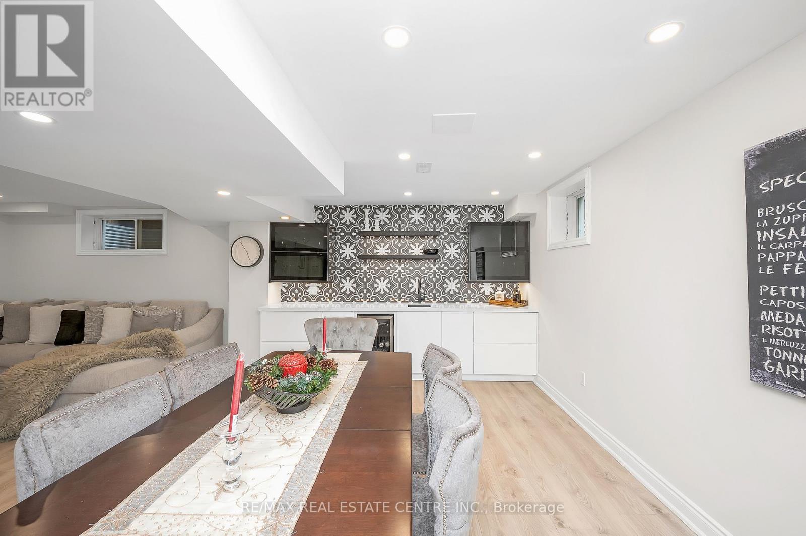 733 Stone Church Road E, Hamilton, Ontario  L8W 1A9 - Photo 35 - X12476426