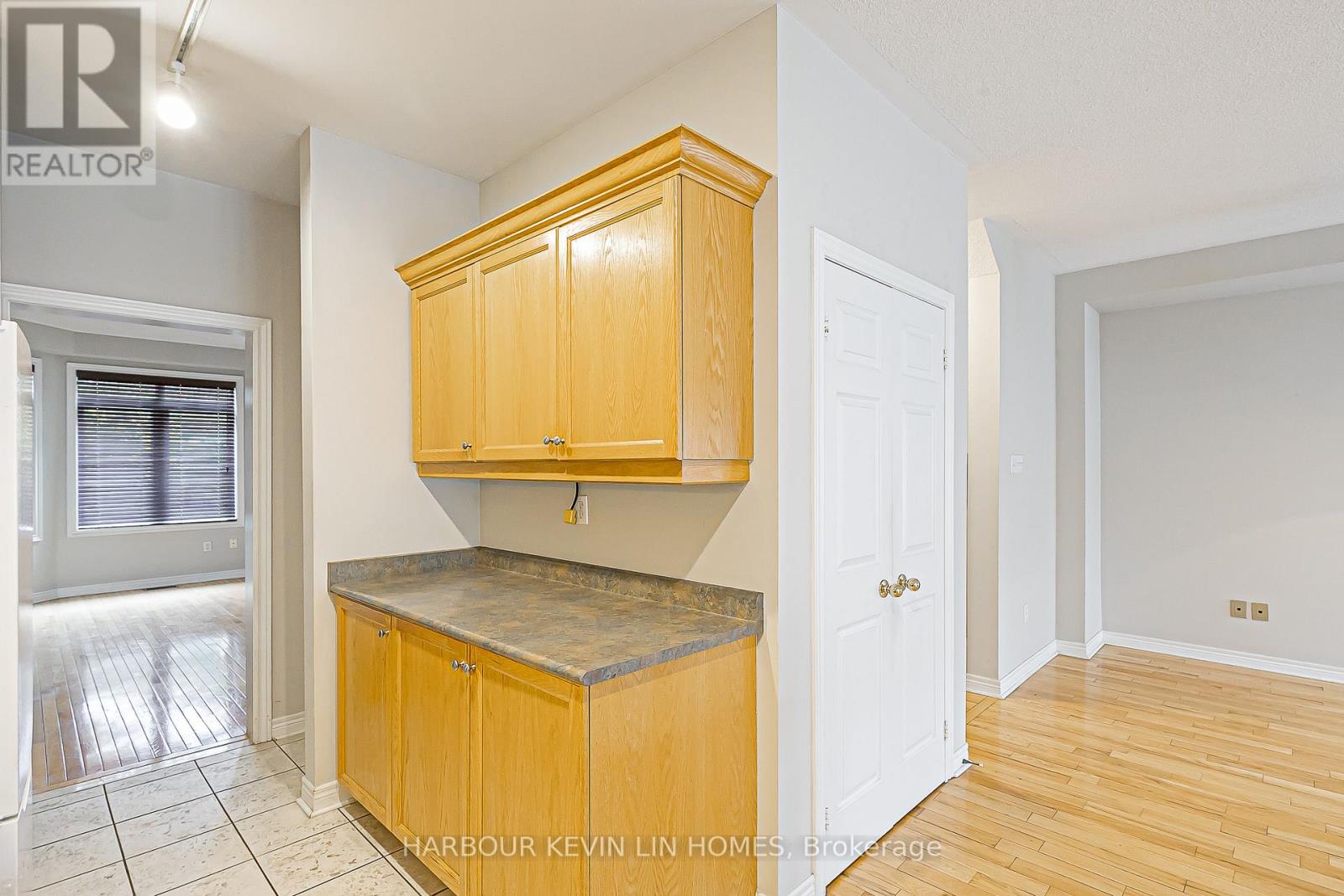 46 Country Glen Road, Markham, Ontario  L6B 1B5 - Photo 15 - N12427502