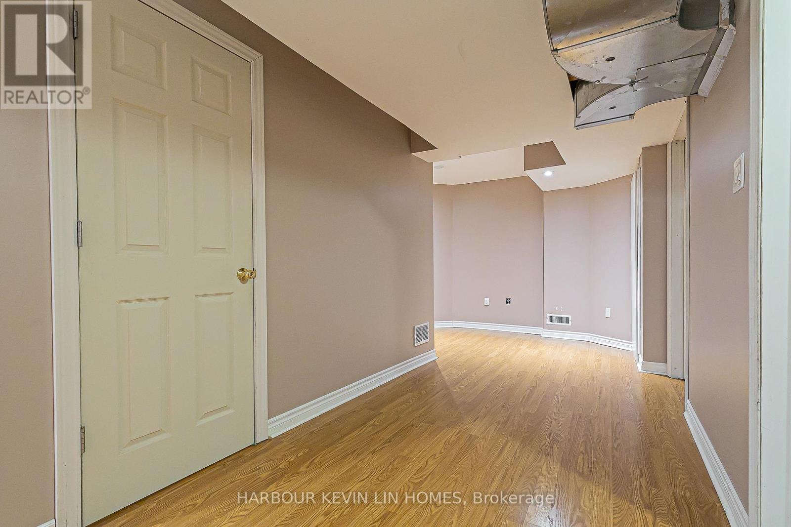 46 Country Glen Road, Markham, Ontario  L6B 1B5 - Photo 41 - N12427502