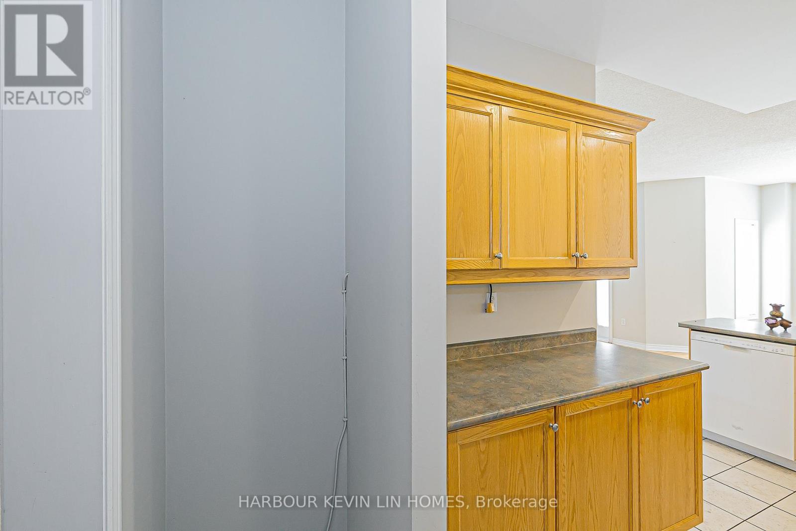 46 Country Glen Road, Markham, Ontario  L6B 1B5 - Photo 18 - N12427502