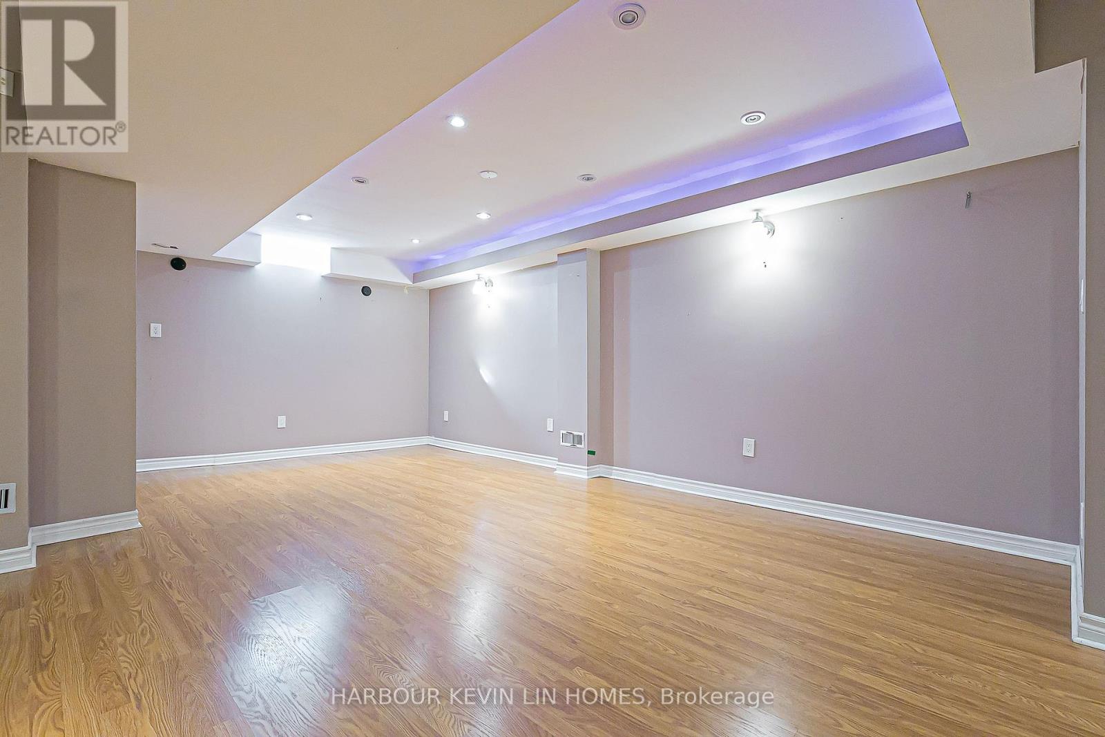 46 Country Glen Road, Markham, Ontario  L6B 1B5 - Photo 40 - N12427502