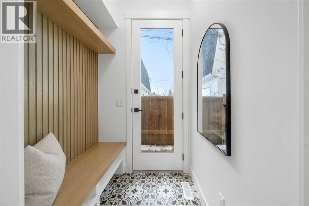 3919 19 Street Sw, Calgary, Alberta  T2T 4Y1 - Photo 16 - A2264412