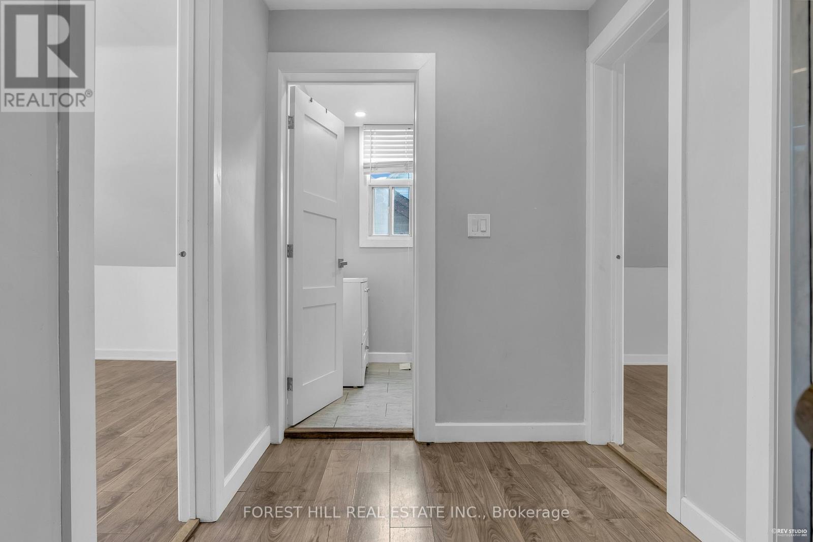 22 Harvey Street, Hamilton (Gibson), Ontario  L8L 2L8 - Photo 29 - X12446478