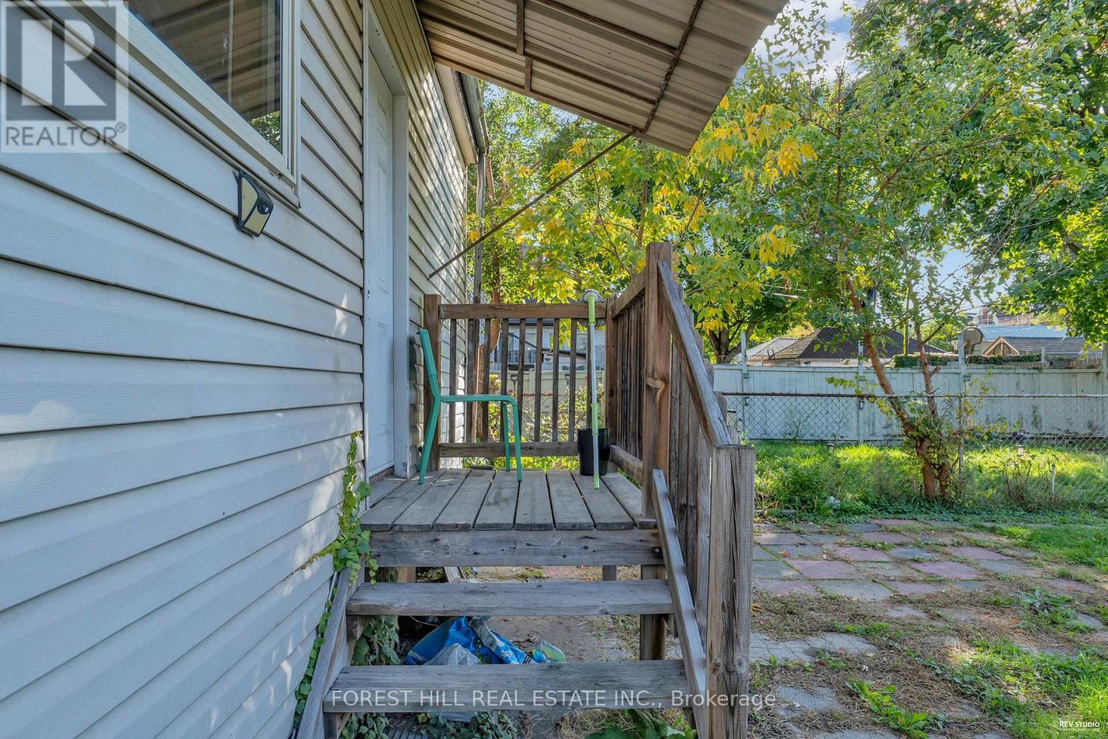 22 Harvey Street, Hamilton (Gibson), Ontario  L8L 2L8 - Photo 44 - X12446478