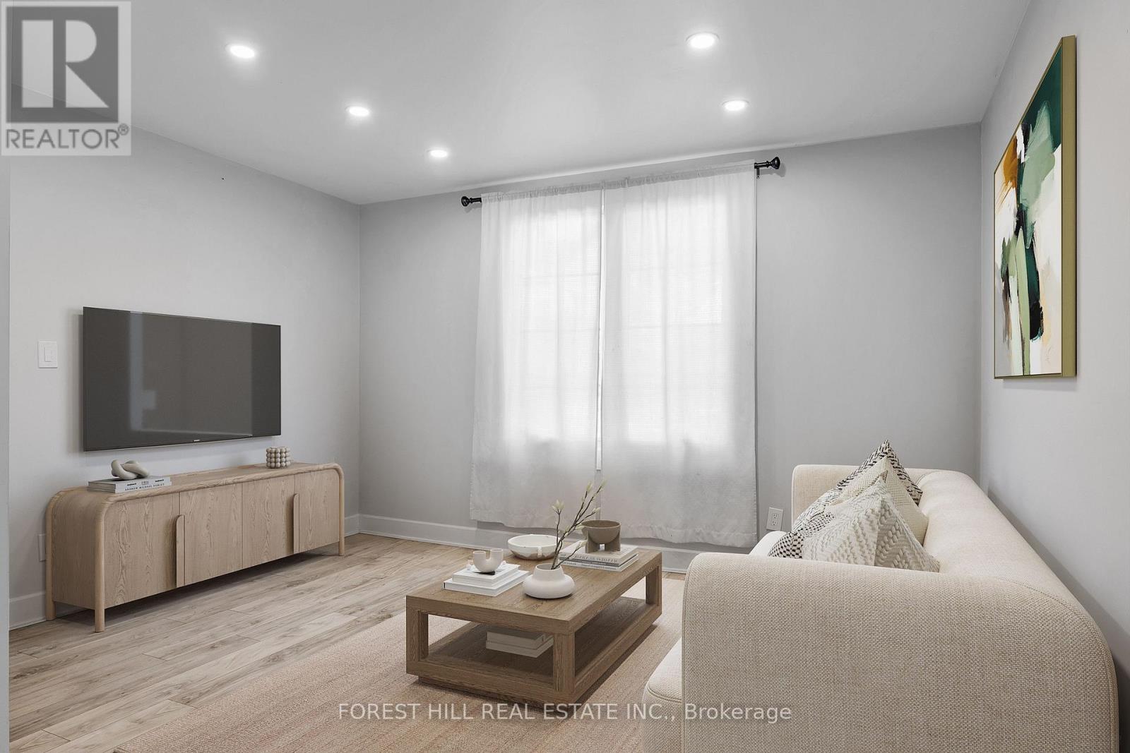 22 Harvey Street, Hamilton (Gibson), Ontario  L8L 2L8 - Photo 7 - X12446478