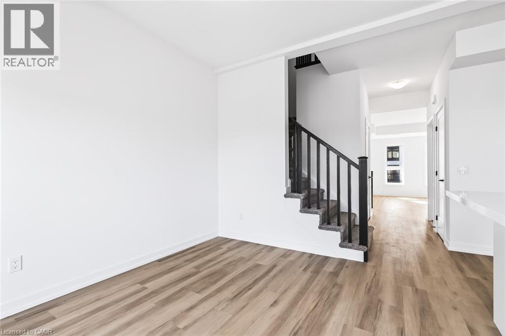 70 Kenesky Drive Unit# 36, Waterdown, Ontario  L0R 2H7 - Photo 20 - 40781370