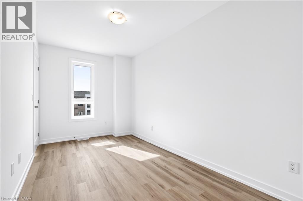 70 Kenesky Drive Unit# 36, Waterdown, Ontario  L0R 2H7 - Photo 37 - 40781370