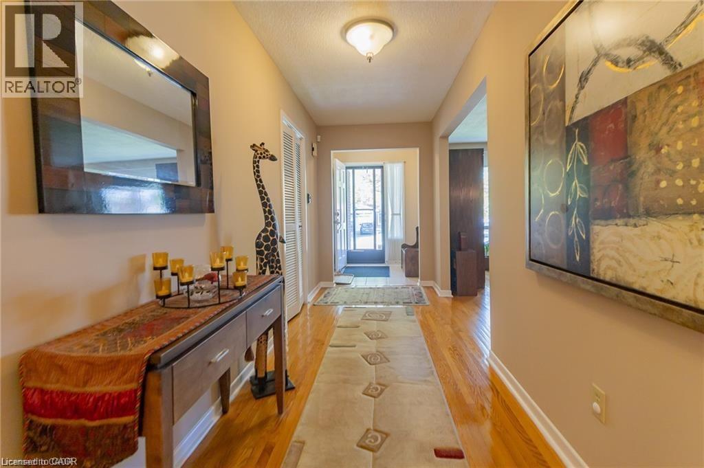 20 Manorcrest Street, Brampton, Ontario  L6S 2X1 - Photo 8 - 40781221