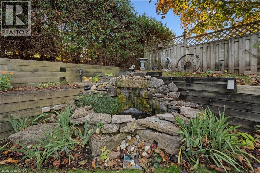 61 Sandsprings Crescent, Kitchener, Ontario  N2E 2A5 - Photo 28 - 40779442