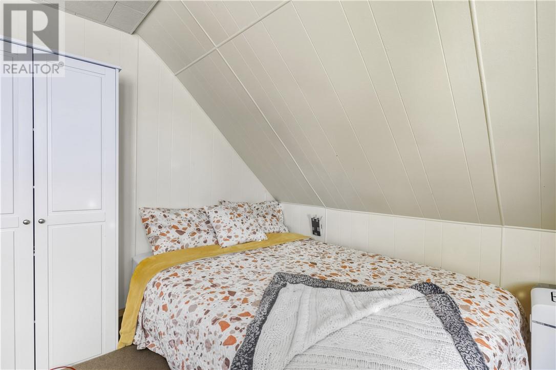 5 Rutland, Warren, Ontario  P0H 2N0 - Photo 10 - 2125341