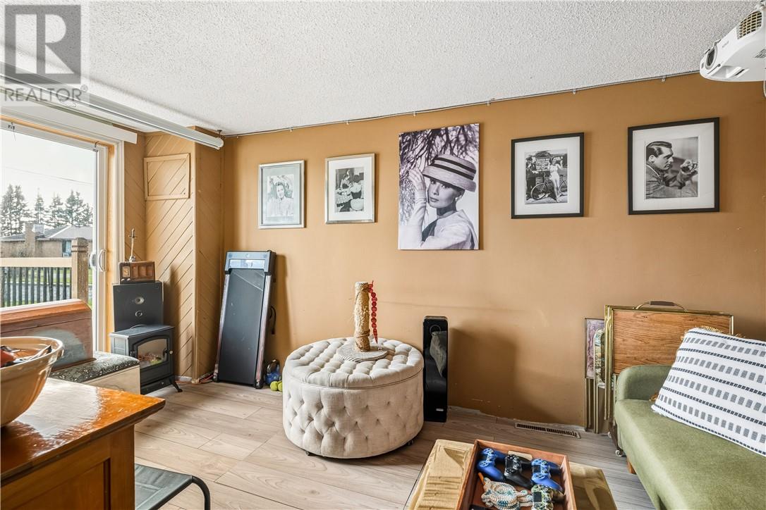 5 Rutland, Warren, Ontario  P0H 2N0 - Photo 4 - 2125341