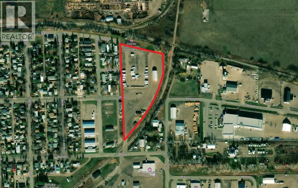 4204 50 Avenue, Stettler, Alberta  T0C 2L2 - Photo 3 - A2105601