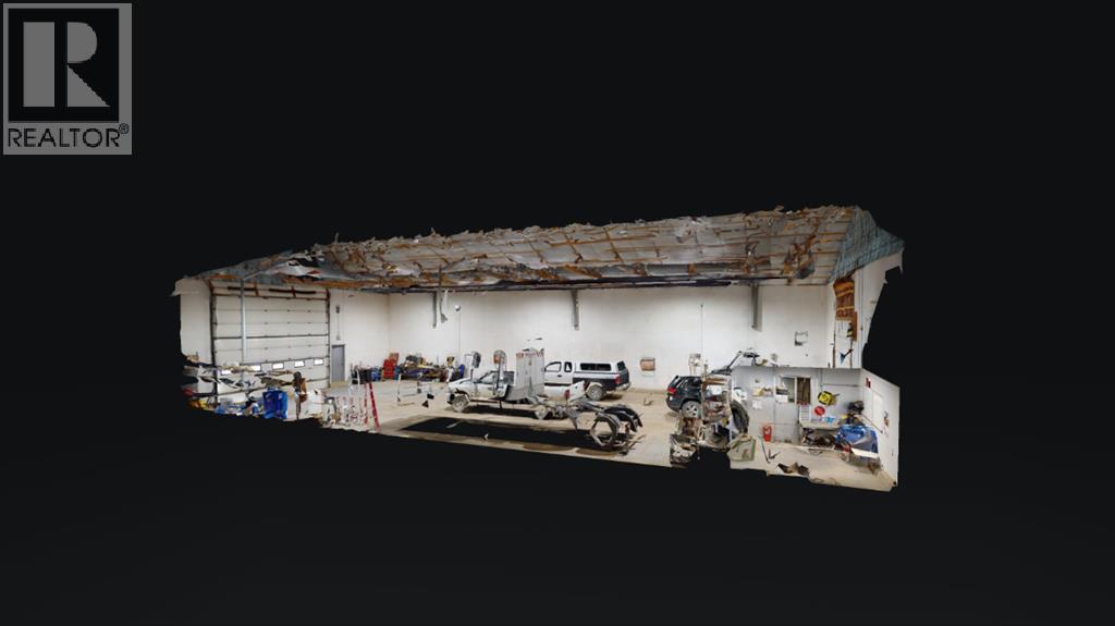 4204 50 Avenue, Stettler, Alberta  T0C 2L2 - Photo 4 - A2105601