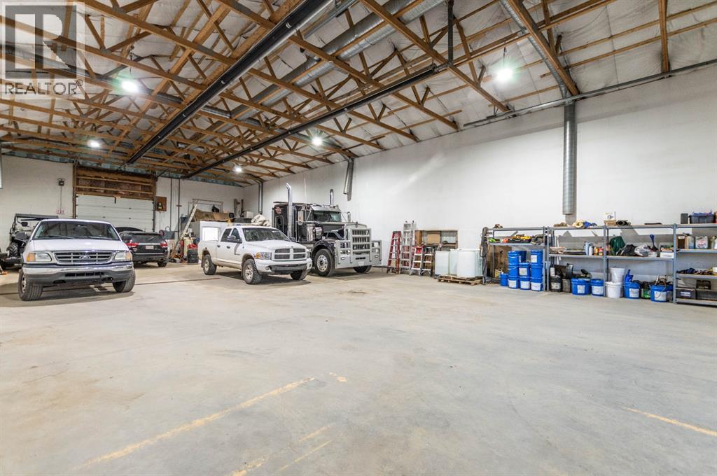 4204 50 Avenue, Stettler, Alberta  T0C 2L2 - Photo 8 - A2105601