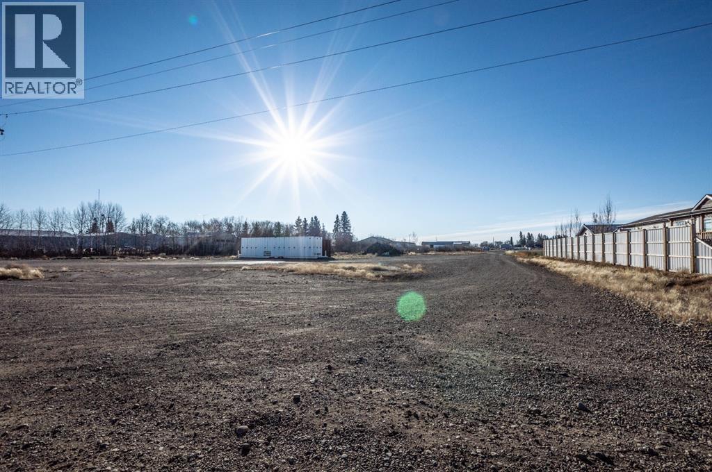 4204 50 Avenue, Stettler, Alberta  T0C 2L2 - Photo 22 - A2105601