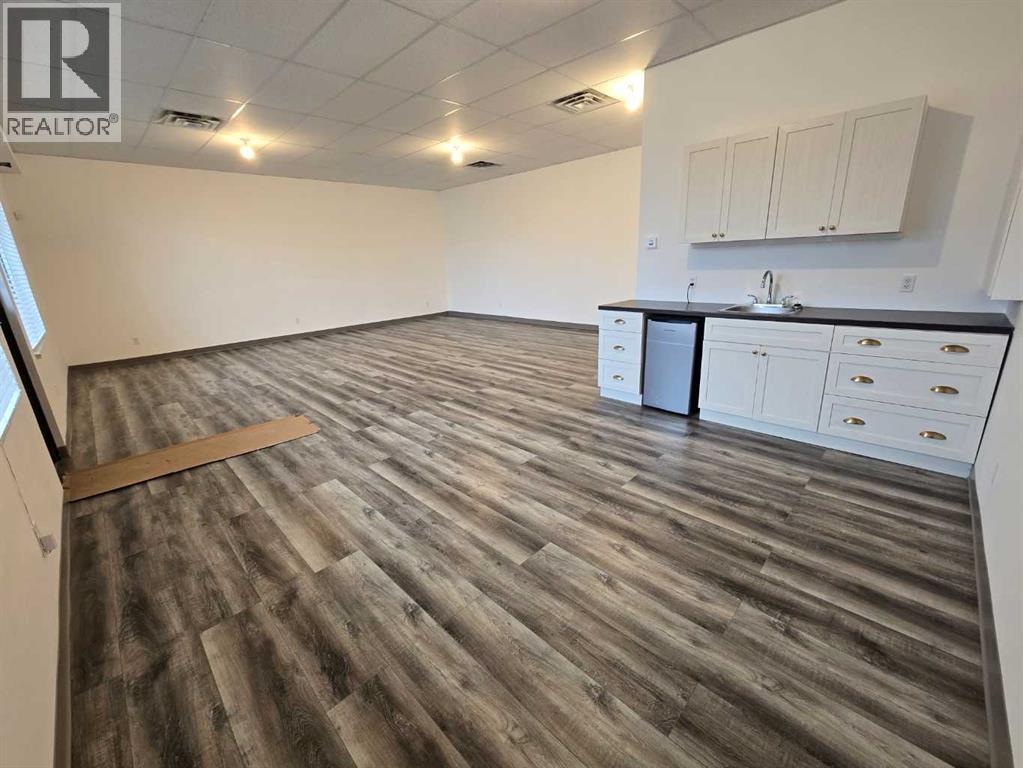 7, 5108 52 Street, Red Deer, Alberta  T4N 6Y4 - Photo 5 - A2229199