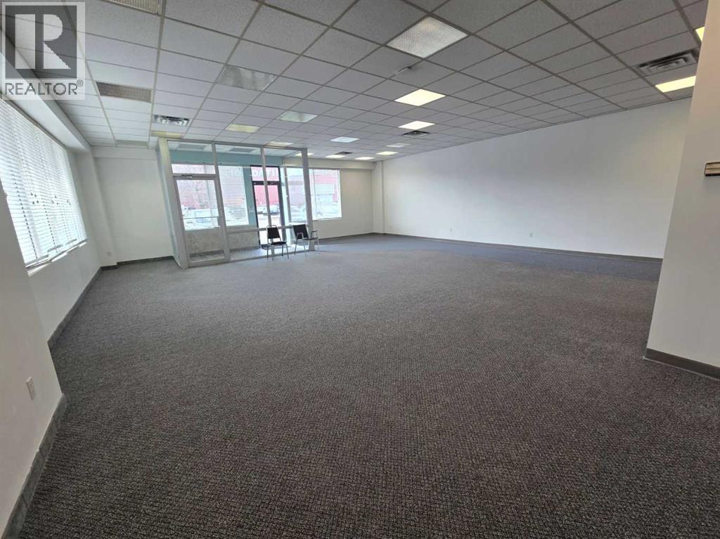 8, 5108 52 Street, Red Deer, Alberta  T4N 6Y4 - Photo 3 - A2229202