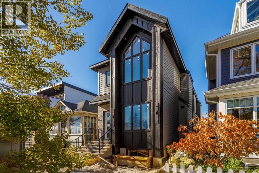727 15 Street NW, Calgary, Alberta