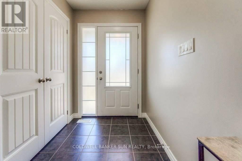 1365 Caen Avenue, Woodstock, Ontario  N4T 0J3 - Photo 3 - X12303577