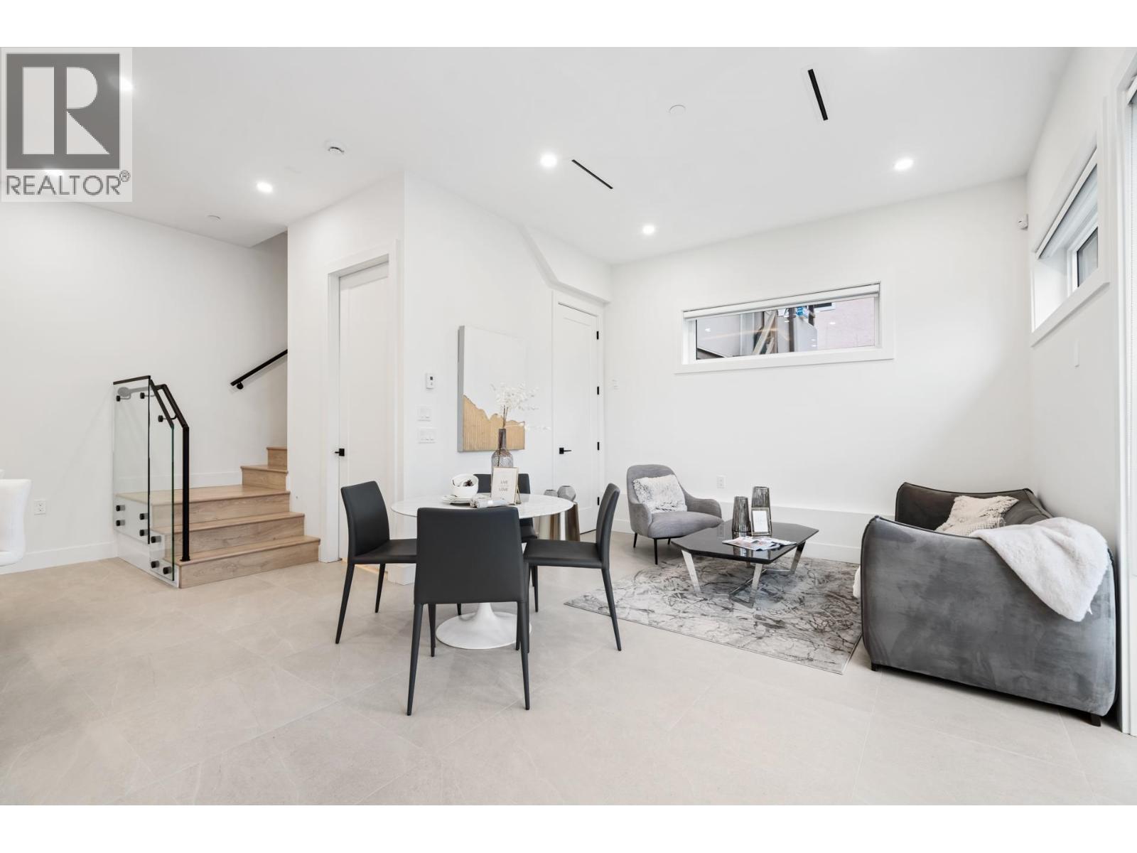 2140 E 20th Avenue, Vancouver, British Columbia  V5N 4V7 - Photo 2 - R3060926