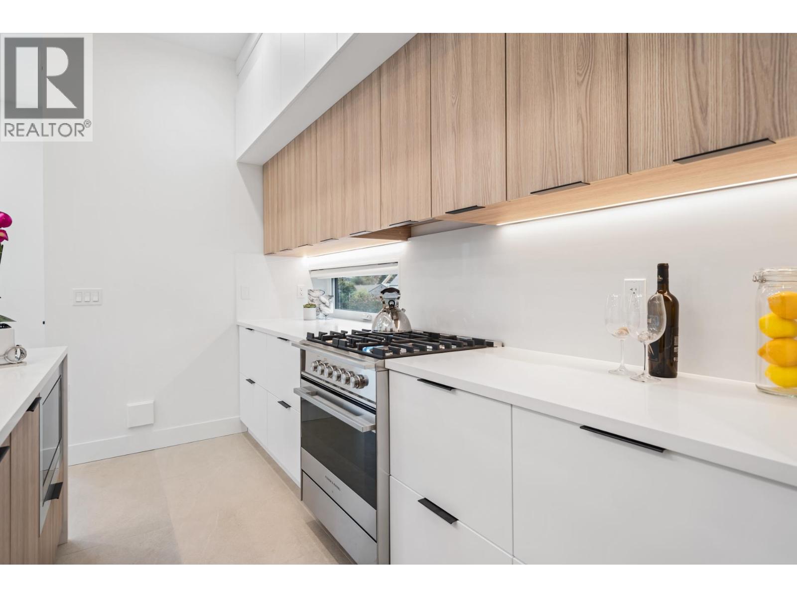 2140 E 20th Avenue, Vancouver, British Columbia  V5N 4V7 - Photo 10 - R3060926