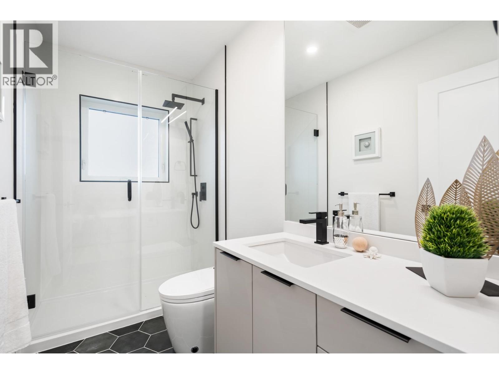 2140 E 20th Avenue, Vancouver, British Columbia  V5N 4V7 - Photo 26 - R3060926