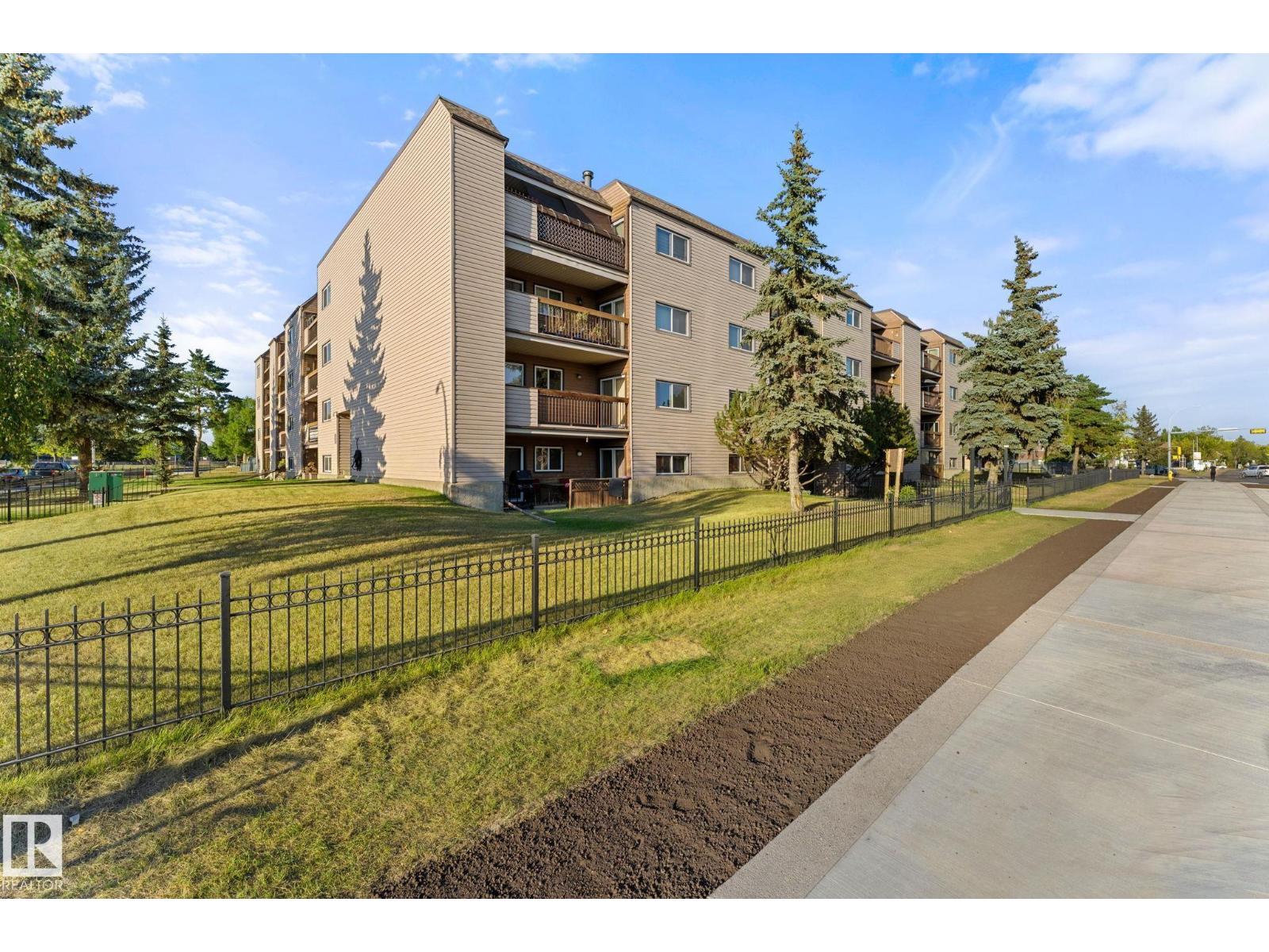 #202 2904 139 Av Nw, Edmonton, Alberta  T5Y 1P7 - Photo 2 - E4456552