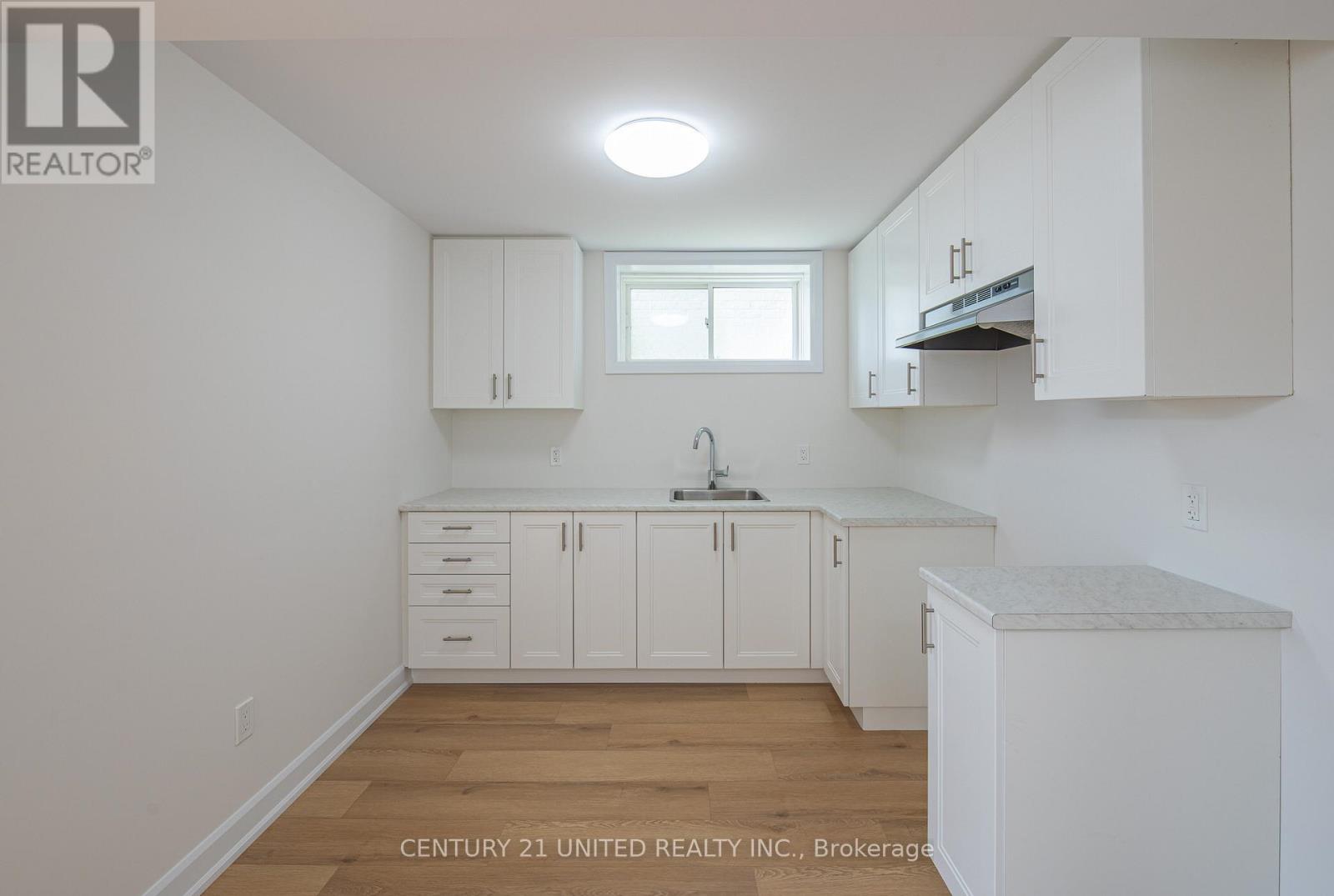 307 Mullighan Gardens, Peterborough, Ontario  K9K 0H2 - Photo 13 - X12476581