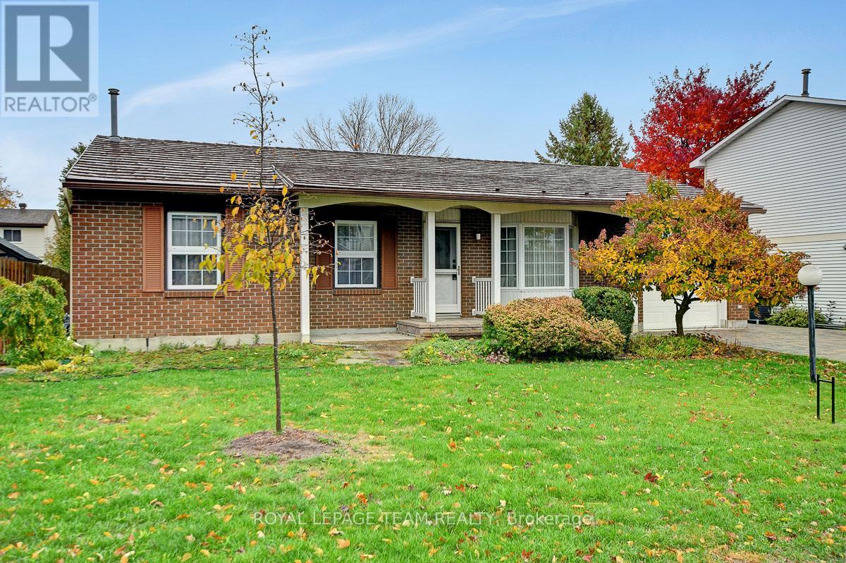16 BARNSTABLE DRIVE, Ottawa, Ontario