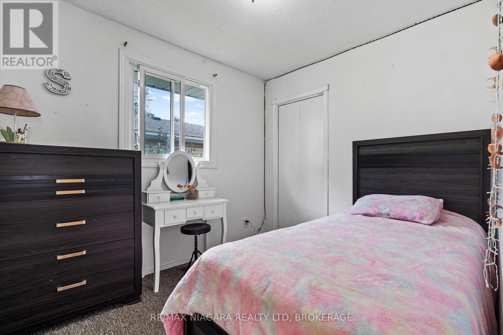 343 Helen Street, Fort Erie, Ontario  L0S 1B0 - Photo 18 - X12476568