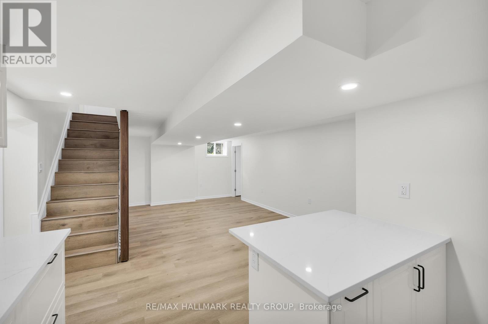 26 Spring Garden Avenue, Ottawa, Ontario  K2G 3B4 - Photo 36 - X12468405