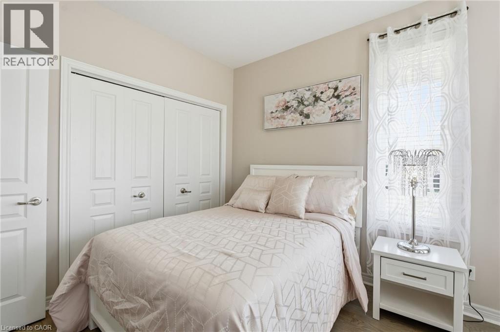 4 Ellis Avenue, St. Catharines, Ontario  L2P 0E6 - Photo 6 - 40779473