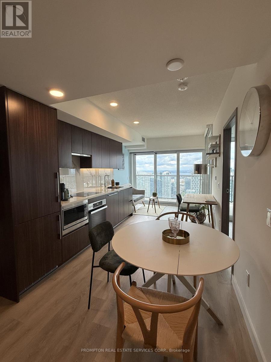 4715 - 3 CONCORD CITYPLACE WAY, Toronto, Ontario