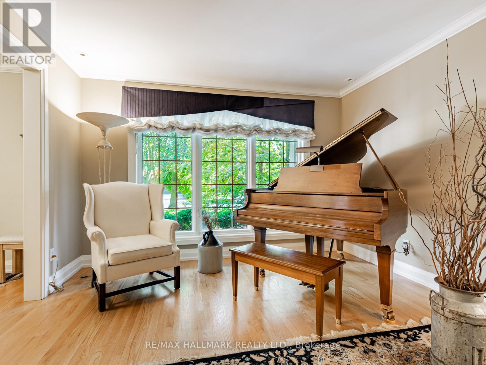 88 Ames Circle, Toronto, Ontario  M3B 3C1 - Photo 4 - C12476509